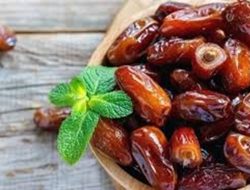 10 Manfaat Kurma Dikonsumsi saat Berbuka