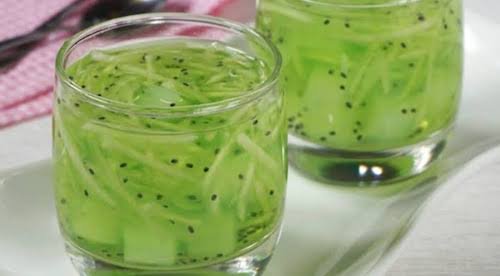 Es Melon Serut Ala Kedai Pas Takjil Segar Saat Berbuka
