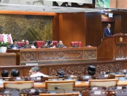 DPR RI Sahkan RUU Desa Jadi UU, Jabatan Kades Kini 8 Tahun