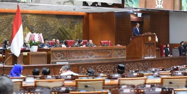 DPR RI Sahkan RUU Desa Jadi UU, Jabatan Kades Kini 8 Tahun