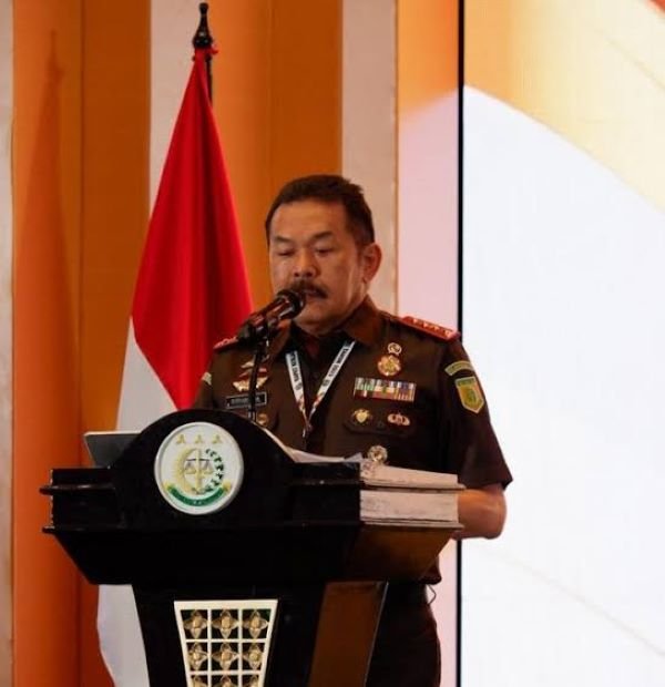 Jaksa Agung Akan Umumkan 2 Dana Pensiun BUMN Yang Bermasalah