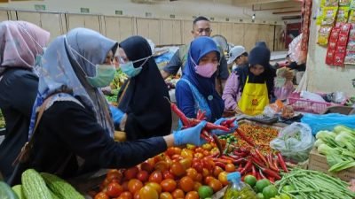 Pastikan Keamanan Pangan, DKP Makassar Lakukan Pengambilan dan Pengujian Sampel