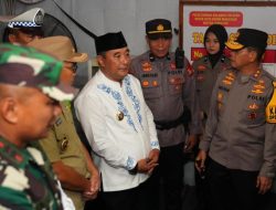 Pj Gubernur Pantau Keamanan dan Beri Paket Lebaran saat Malam Takbiran