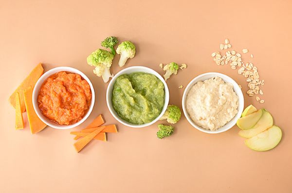Mengenalkan MPASI: Resep Mudah untuk Si Kecil Usia 6 Bulan