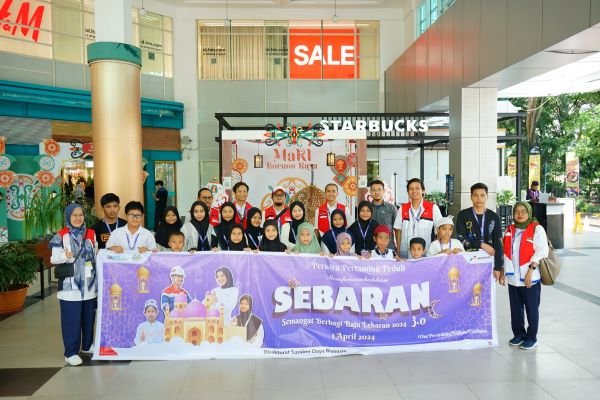Pertamina Sulawesi Ajak Anak Yatim dan Dhuafa Belanja Baju Lebaran di Makassar