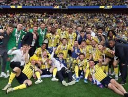 Oxford United Raih Promosi ke Divisi Championship Musim 2024/2025