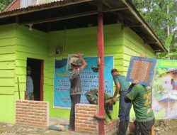 Rumah Keluarga Tunanetra di Majene Direhabilitasi TNI