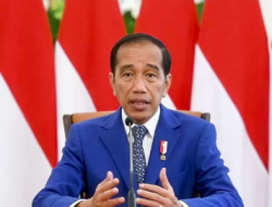 Jokowi Sahkan UU Cipta Kerja, Ini Ketentuan Upah Lembur Karyawan Swasta