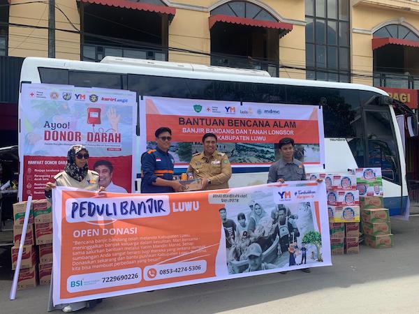 Bupati Maros Bersama 4 Lembaga Salurkan Bantuan Korban Bencana Alam