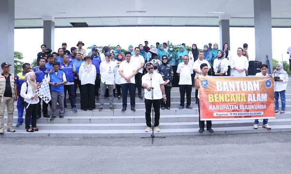 Bupati Bulukumba Lepas Bantuan Bencana ke Wajo dan Luwu
