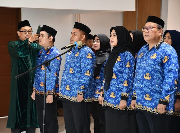 239 Pejabat Fungsional Lingkup Pemprov Sulbar Dilantik