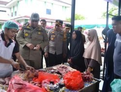 Bantu Masyarakat Jelang Idulfitri, DPKP Maros Gelar Pasar Murah