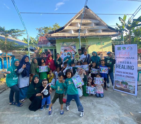 BKMT Sulsel dan Forhati Luwu Beri Pendampingan Trauma Healing Korban Bencana