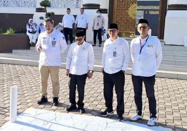 Masuk Rekor MURI, Kakanwil Kemenag Sulsel Pimpin Langsung Kalibrasi Arah Kiblat