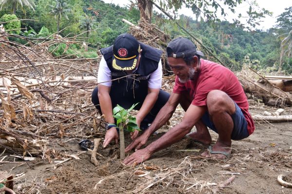 Berikut Empat Arahan Pj Gubernur Sulsel Terkait Surat Edaran Jaga Lingkungan