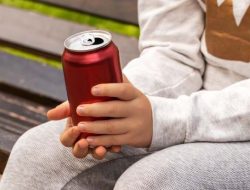 Awas! Minuman Ringan Picu Serangan Jantung