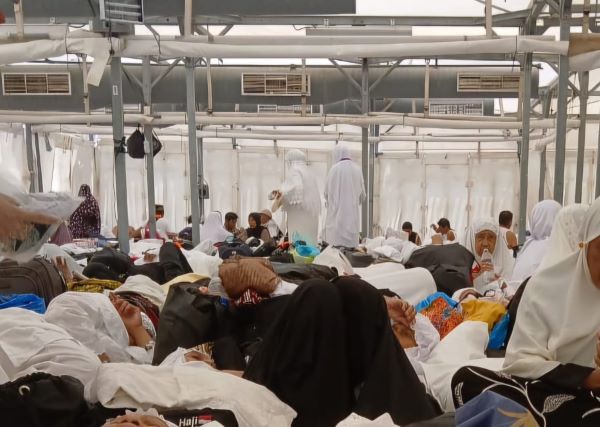 Jemaah Haji Embarkasi Makassar Alami Flu dan Batuk Selama di Mekah