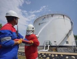 Pastikan Kehandalan Sarfas, Komisaris Utama Pertamina Cek Langsung Unit Operasi di Sulsel