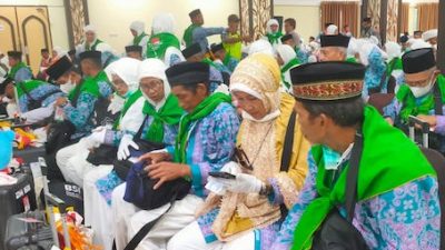 Kemenag Bakal Sanksi Travel yang Sediakan Visa Haji Palsu
