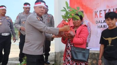 Jelang HUT Bhayangkara, Polres Toraja Utara Salurkan Bibit Tanaman