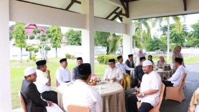 Gelar Open House, Bupati Andi Utta dan Wabup Bulukumba Lebaran Bersama