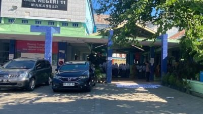 Diduga Pungli, Alumni dan Siswa SMAN 11 Makassar Gelar Aksi Unjuk Rasa
