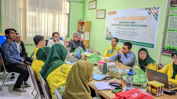 Ilmu Komunikasi FISIP UIM Gelar Lokakarya Kurikulum Berbasis OBE