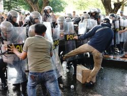 Cegah Aksi Kerusuhan di Pilkada, Polres Bantaeng Gelar Simulasi Anti Huru Hara