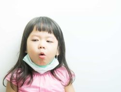 Anak Batuk Pilek? Ini Cara Ampuh Mengatasinya
