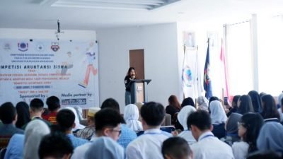 HIMAKSI Unibos Kembali Bagikan Pengalaman Kompetisi Bagi Siswa-Siswi Sulsel