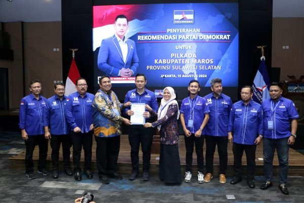 Partai Demokrat Serahkan Dukungan B1KWK ke Chaidir-Suhartina