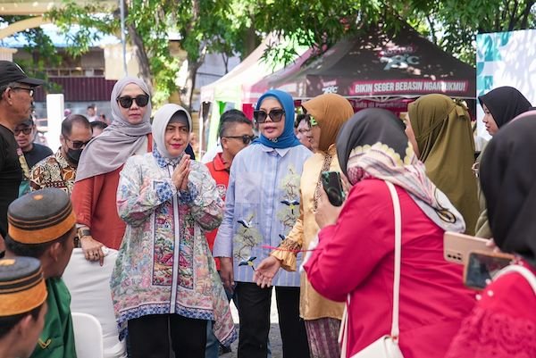 Ketua TP PKK Makassar Hadiri Festival Kelong Anak Lorong