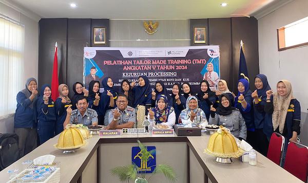Warga Binaan dan Dharmawanita Lapas Bulukumba Ikuti Pelatihan Bersertifikasi