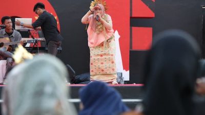 Dinas Perpustakaan Makassar Hadirkan Dongeng Keliling di KIM Fest 2024