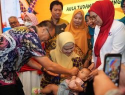 Pj Gubernur Sulsel Canangkan Pemberian Vaksin Polio Putaran Kedua