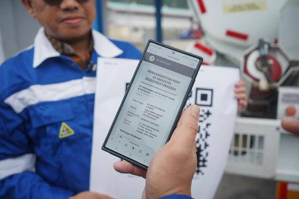 Pertamina Sulawesi Luncurkan QR Code Mobil Tangki Agen BBM Industri