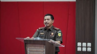 Beri Kuliah Umum di Unhas, Ini Bahaya Korupsi Menurut Kajati Sulsel