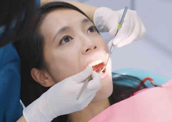 Waspada! Gigi Berlubang Sebabkan Sinusitis