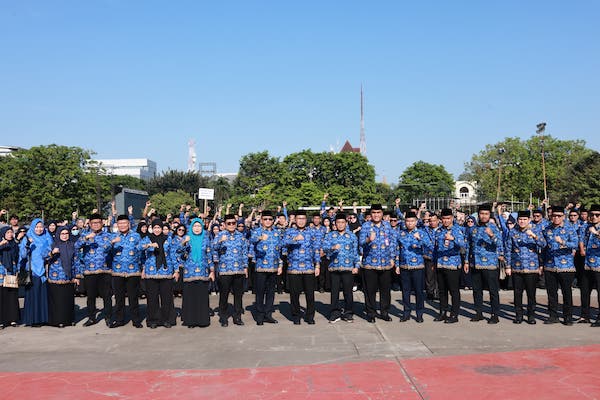 Pakaian Dinas ASN dan PPPK Disamakan, Simak Aturannya!
