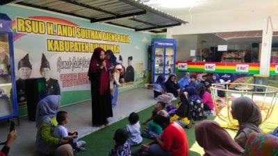 Wujudkan RS Ramah Anak, RSUD Bulukumba Hadirkan Pendongeng