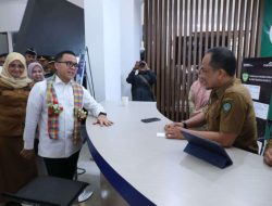 Wakil Bupati Maros Dampingi Menteri PANRB RI Tinjau Mal Pelayanan Publik