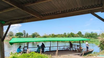 Transportasi Alternatif, Menelusuri Keberadaan Perahu Penyebrangan di Sungai Jeneberang Gowa
