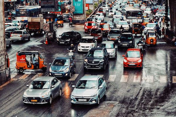 Warga Resah Dimintai Uang, Polisi Tertibkan Pak Ogah di Makassar