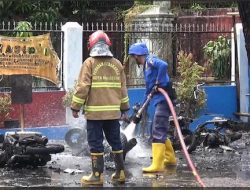6 Motor Mahasiswa di Makassar Hangus Terbakar