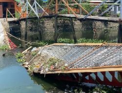 Telan Anggaran Rp771 Juta, Jembatan di Makassar Ambruk Saat Dicor