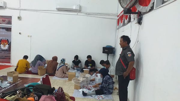 Bawaslu Bulukumba Awasi Ketat Proses Sortir Lipat Surat Suara Pilkada