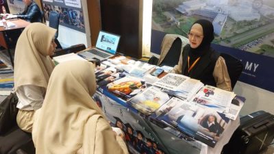 SMA Bosowa School Ajak Siswa Eksplorasi Pendidikan di Malaysia Lewat Pameran Pendidikan