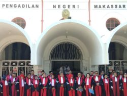 Puluhan Hakim di Makassar Gelar Aksi Unjuk Rasa Tuntut Kenaikan Gaji