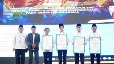 Menag Rilis Gerakan Wakaf Uang Kementerian Agama