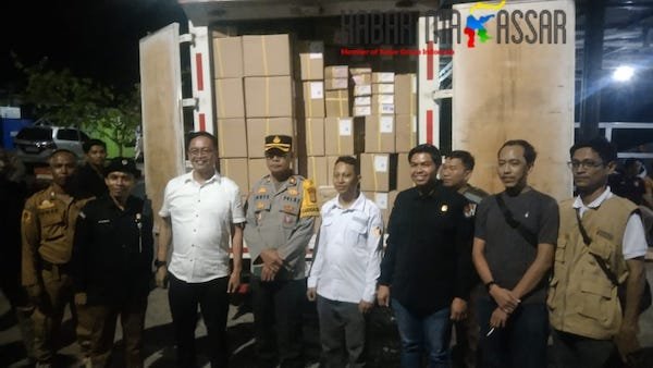 Logistik Surat Suara Pilgub Sulsel Tiba di Gudang KPU Takalar